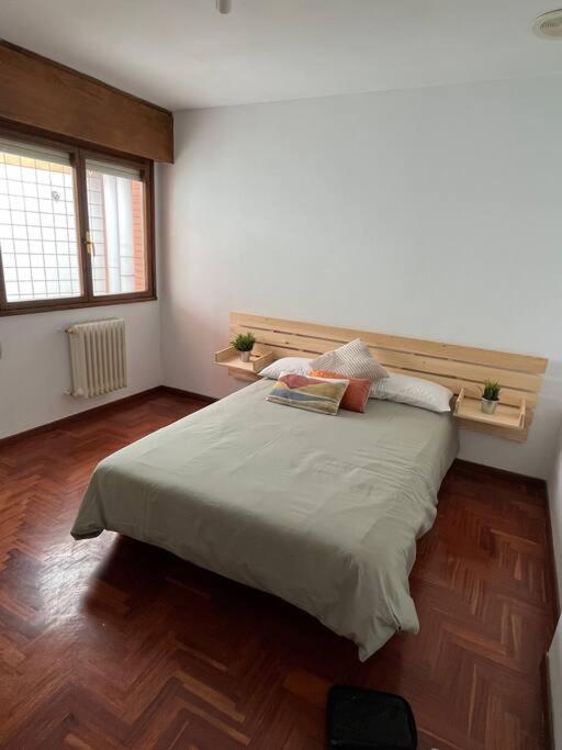 Apartamento El Fontan, Parking Gratuito Gijon Exterior photo